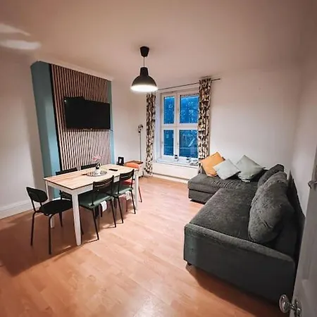 Spacious 3 Bedroom Flat In Stockwell Londra Esterno foto